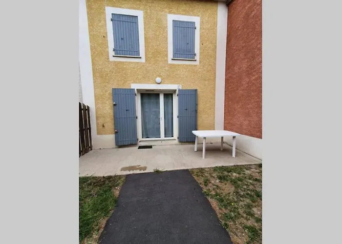 Maison De Proche Du Canal Du Midi Et De La Colombiers (Herault)